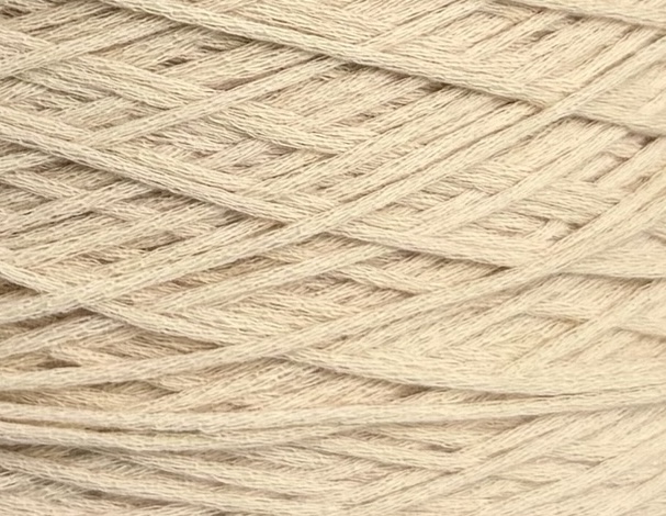 Biagioli Modesto Art. Gabbie 420m/100g – Bambus Maulbeerseide Garn col. Naturcreme